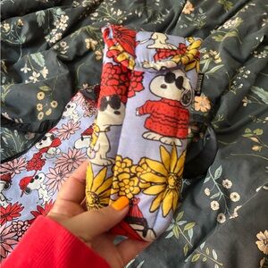 BAGGU Snoopy Floral Quilted Eyeglass Case